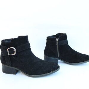 Born ankel suede black boots size 10